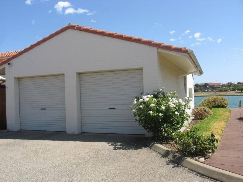 4/240 Sportsmans Drive, West Lakes SA 5021