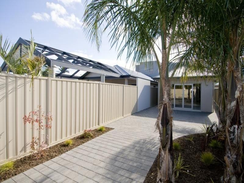 15 A Westmoreland Ave, Grange SA 5022