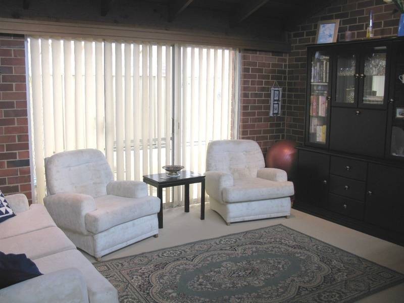 6 Newcombe Ave, West Lakes Shore SA 5020