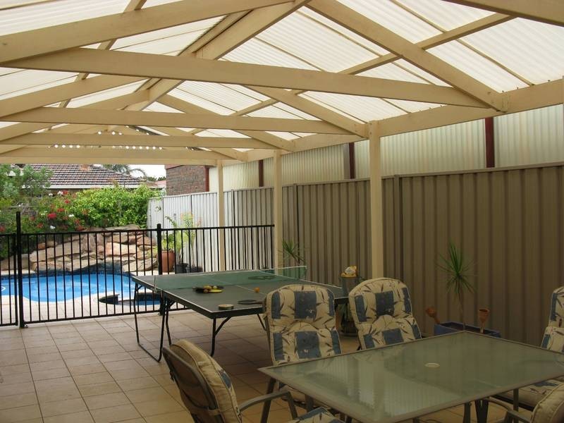 6 Newcombe Ave, West Lakes Shore SA 5020