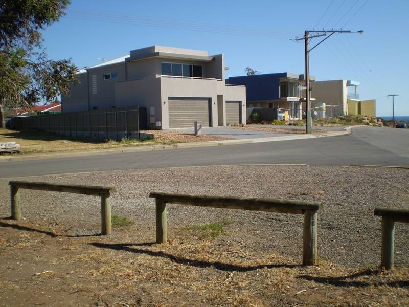 18 Francis Street, O’sullivan Beach SA 5166