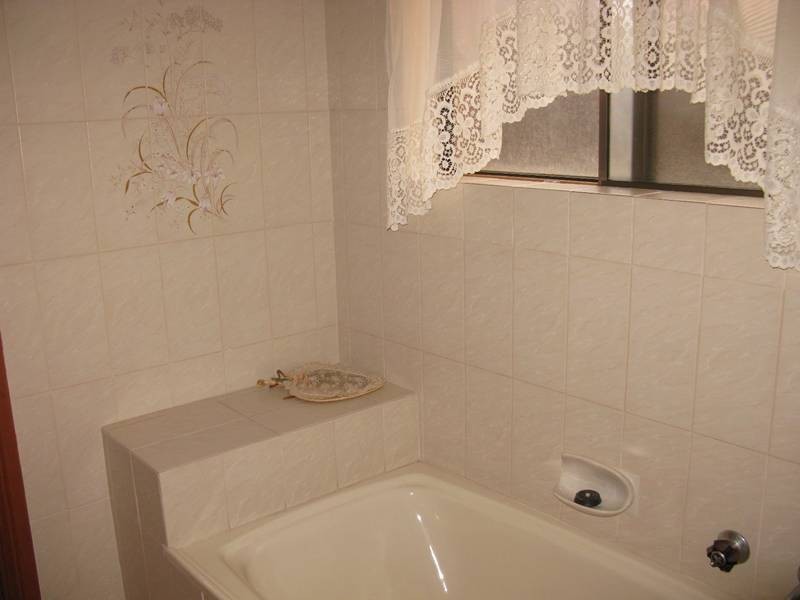 2/17 Waikiki Court, West Lakes SA 5021