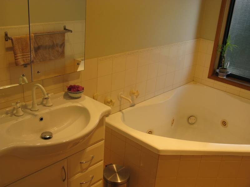 24 Donald Ave, West Croydon SA 5008