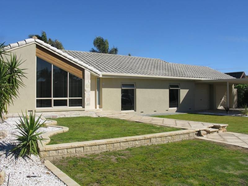 10 Nolan Place, West Lakes Shore SA 5020
