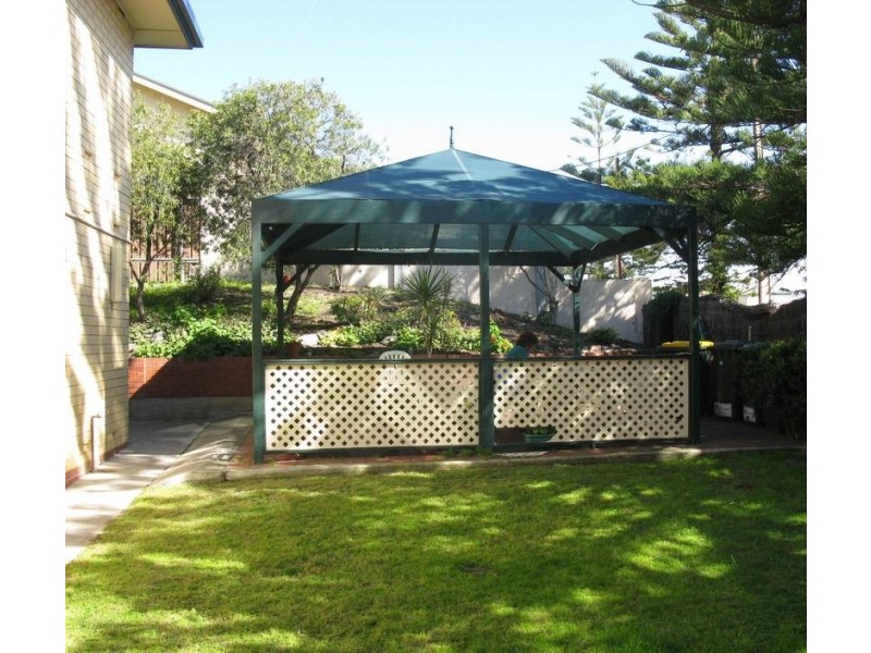 9/5a Henley Beach Road, Henley Beach South SA 5022