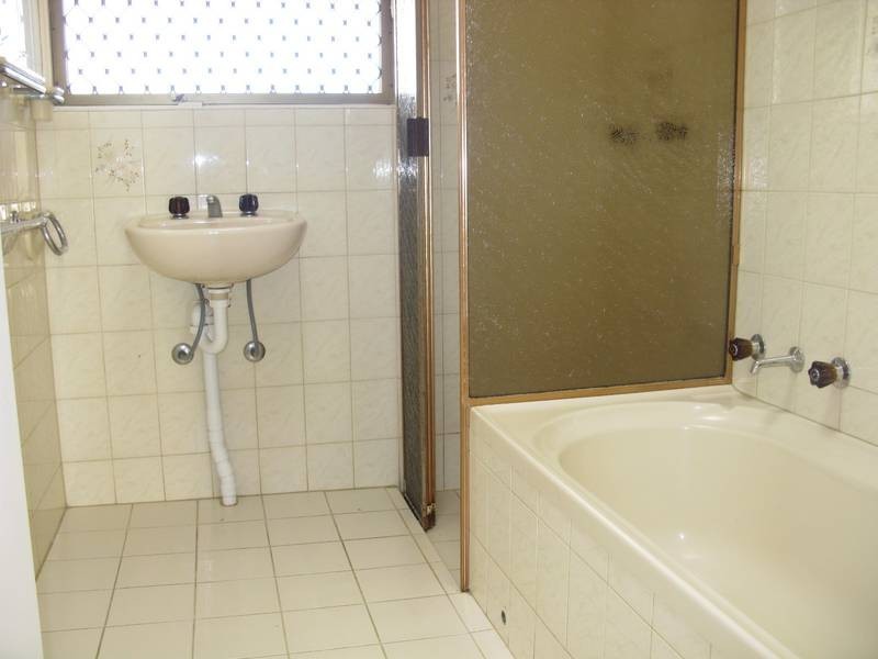 35 Shandon Ave, Seaton SA 5023