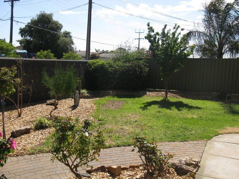 35 Shandon Ave, Seaton SA 5023