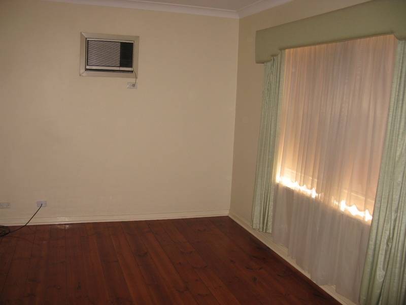 8 Hobart Road, Henley Beach South SA 5022