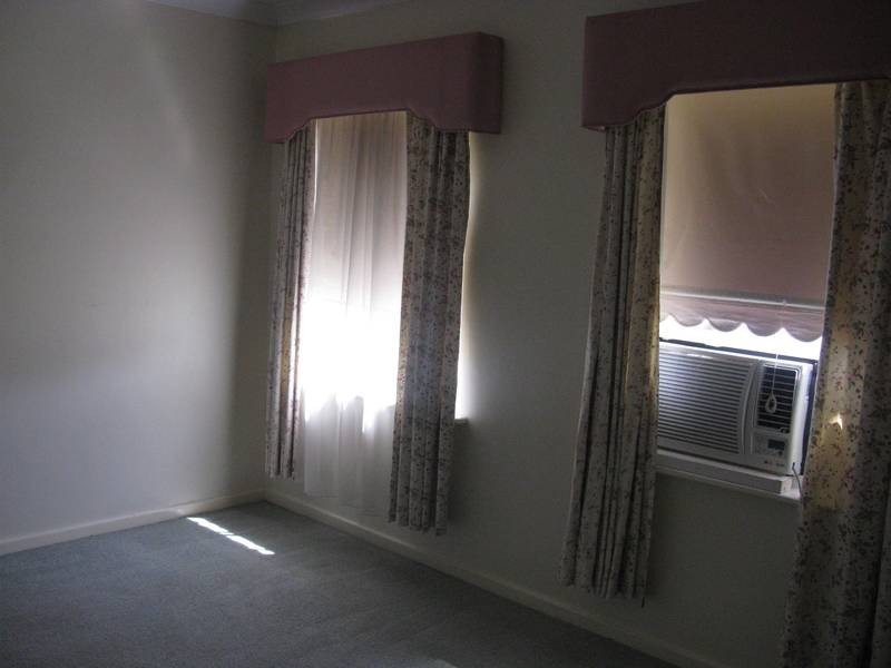 8 Hobart Road, Henley Beach South SA 5022