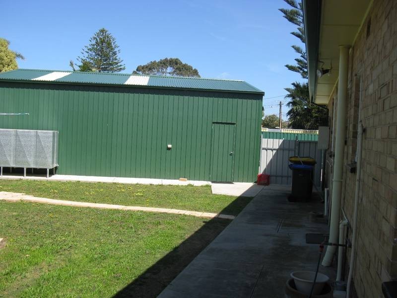 8 Hobart Road, Henley Beach South SA 5022