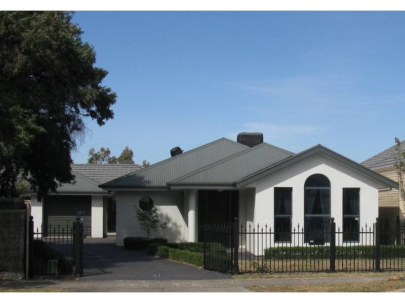 2e Military Road, West Beach SA 5024