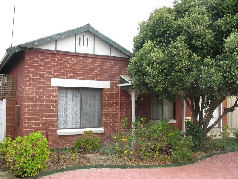 15 McGregor Tce, Rosewater SA 5013