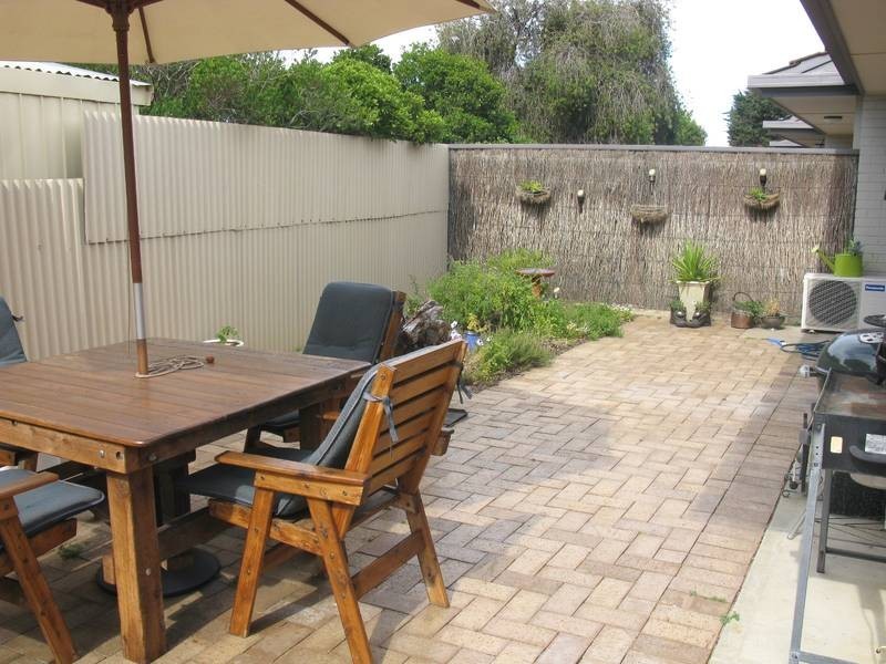 7/2 Bach Crescent, Seaton SA 5023