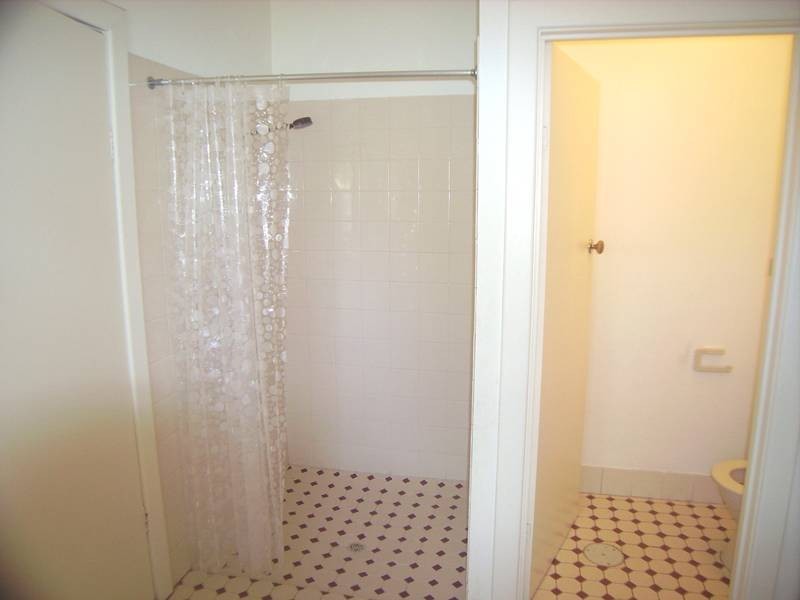 8 Joan Ave, Glengowrie SA 5044