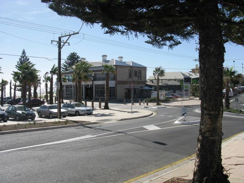 15/582 Seaview Road, Grange SA 5022