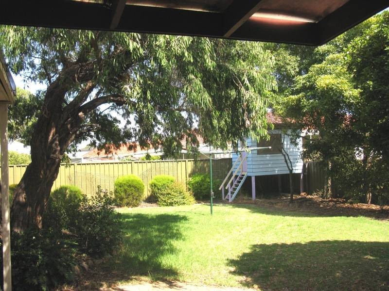 8 Joan Ave, Glengowrie SA 5044