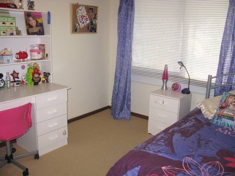 12 Stone Rd, Happy Valley SA 5159