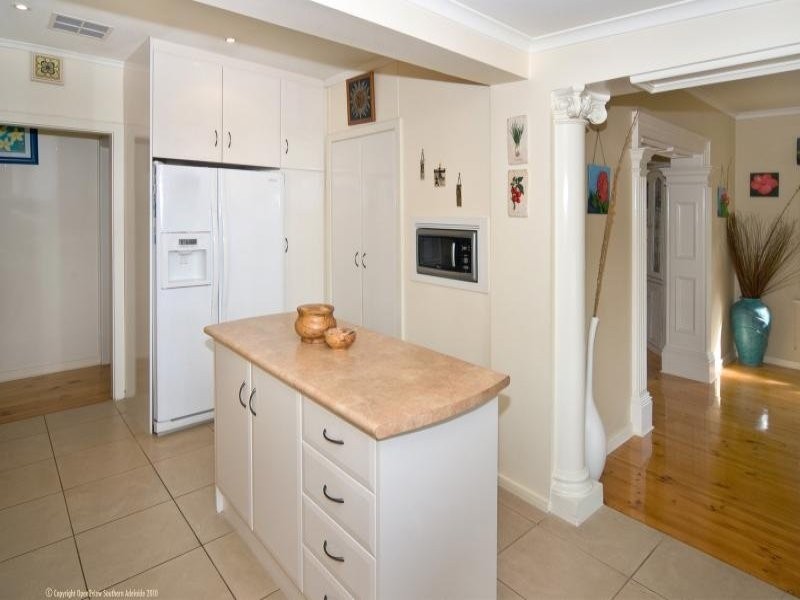 5 North Street, Henley Beach SA 5022