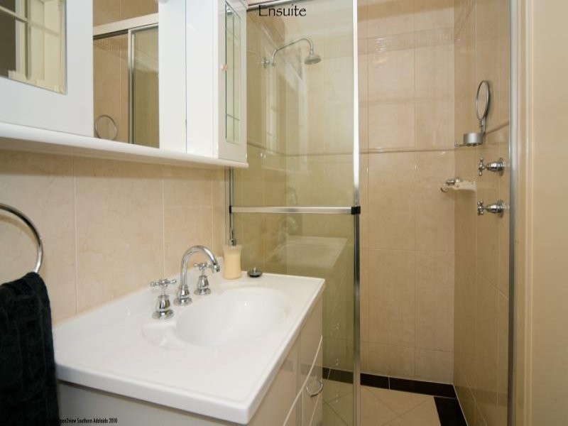 5 North Street, Henley Beach SA 5022