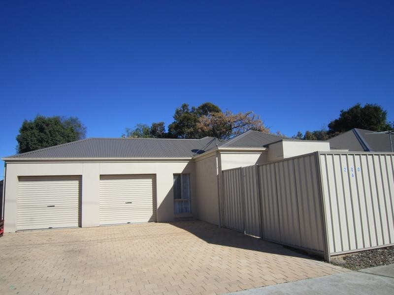 200A Frederick Road, Grange SA 5022
