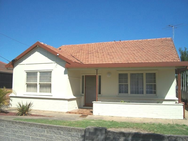 43 McGregor Terrace, Rosewater SA 5013