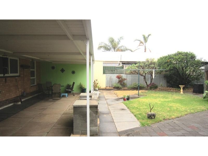 5 Coral Avenue, Semaphore Park SA 5019