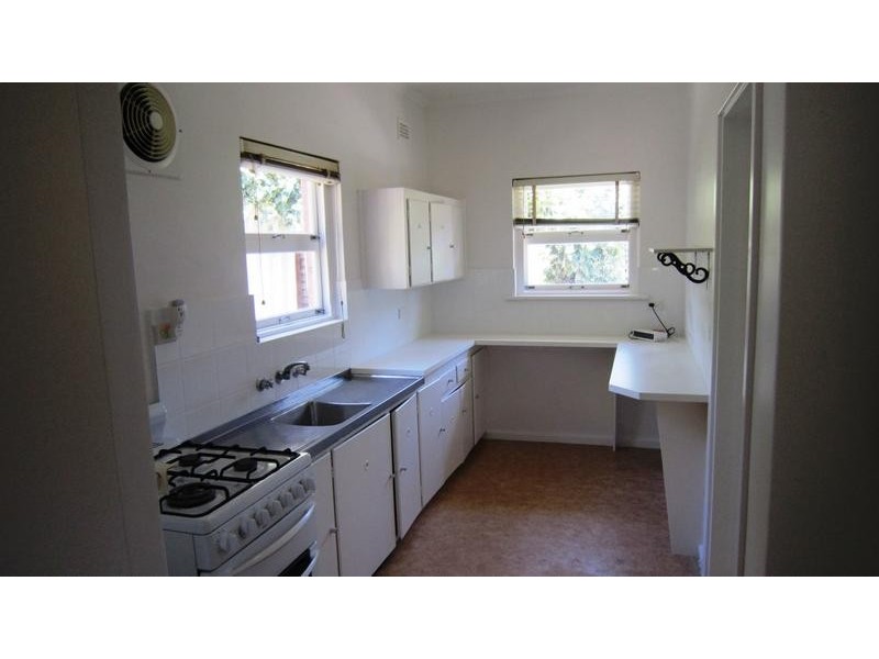 10 Crace Road, Fulham SA 5024