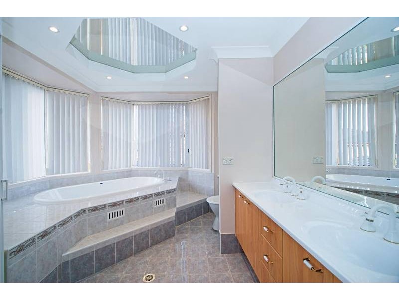 17 Kingdom Place, Kellyville NSW 2155