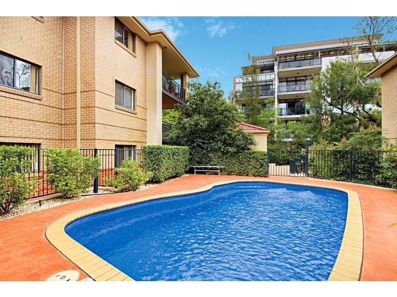 13/2-6 Sherwin Avenue, Castle Hill NSW 2154