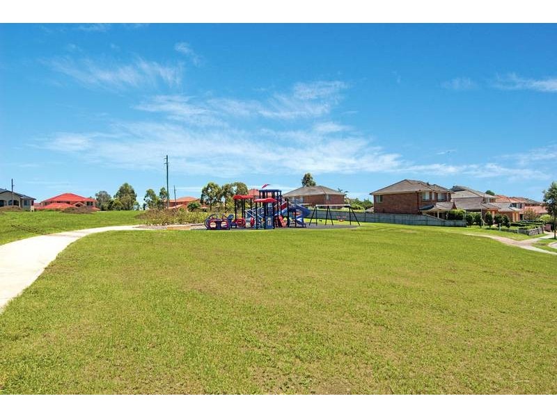 61 Redden Drive, Kellyville NSW 2155