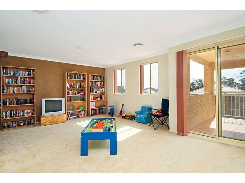 108 Chepstow Drive, Castle Hill NSW 2154