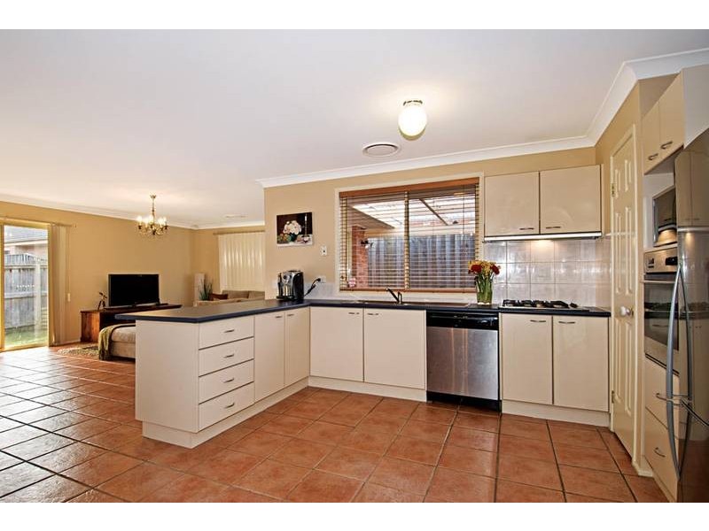 6 Kingdom Place, Kellyville NSW 2155