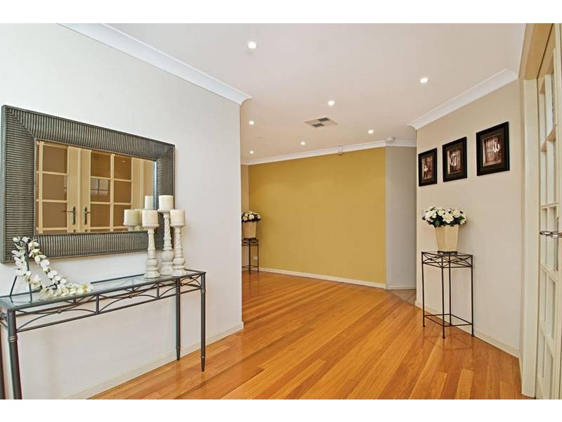 18 Duncraig Drive, Kellyville NSW 2155