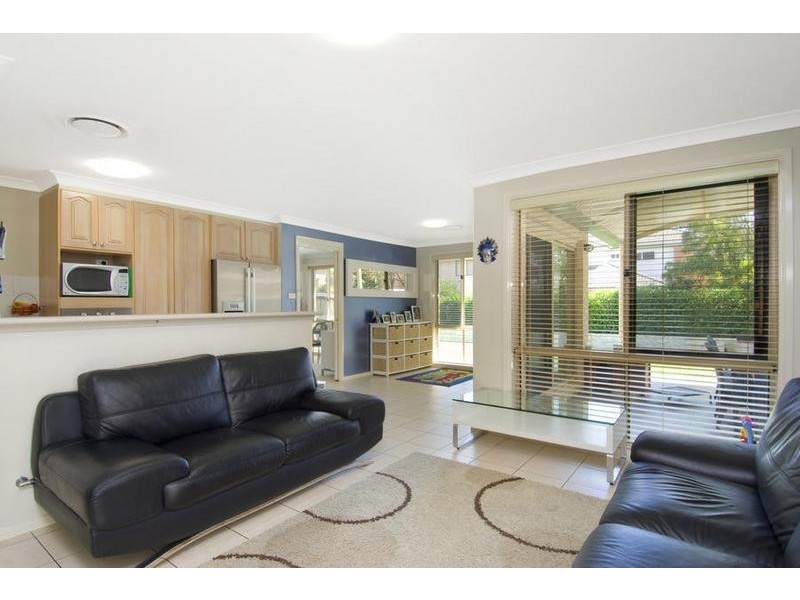 10 Milcroft Way, Beaumont Hills NSW 2155
