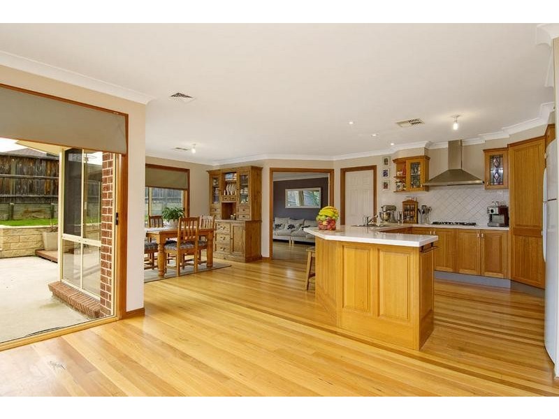 30 Balfour Avenue, Beaumont Hills NSW 2155