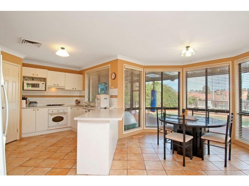 30 Kinaldy Crescent, Kellyville NSW 2155