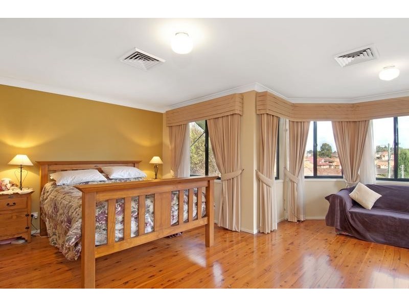 30 Kinaldy Crescent, Kellyville NSW 2155