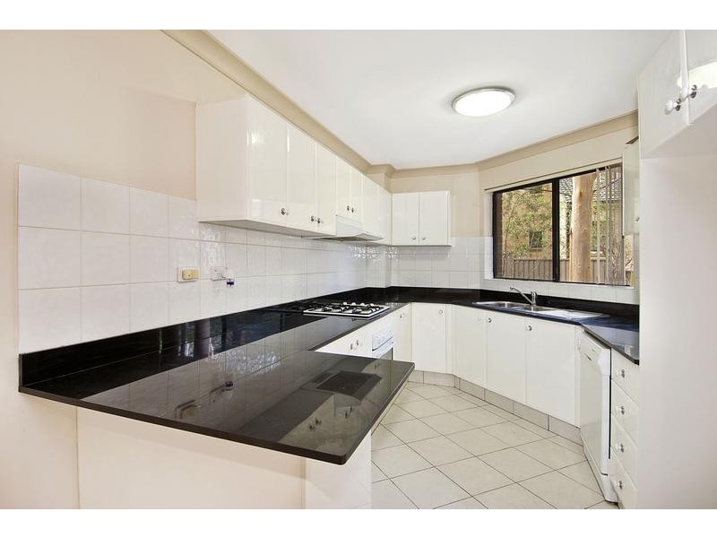 6/20-26 Jenner Street, Baulkham Hills NSW 2153