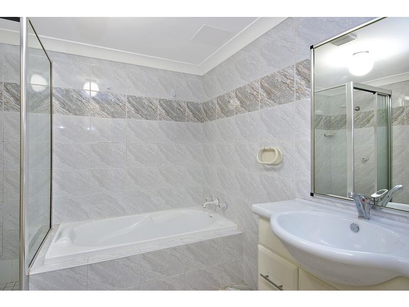 6/20-26 Jenner Street, Baulkham Hills NSW 2153