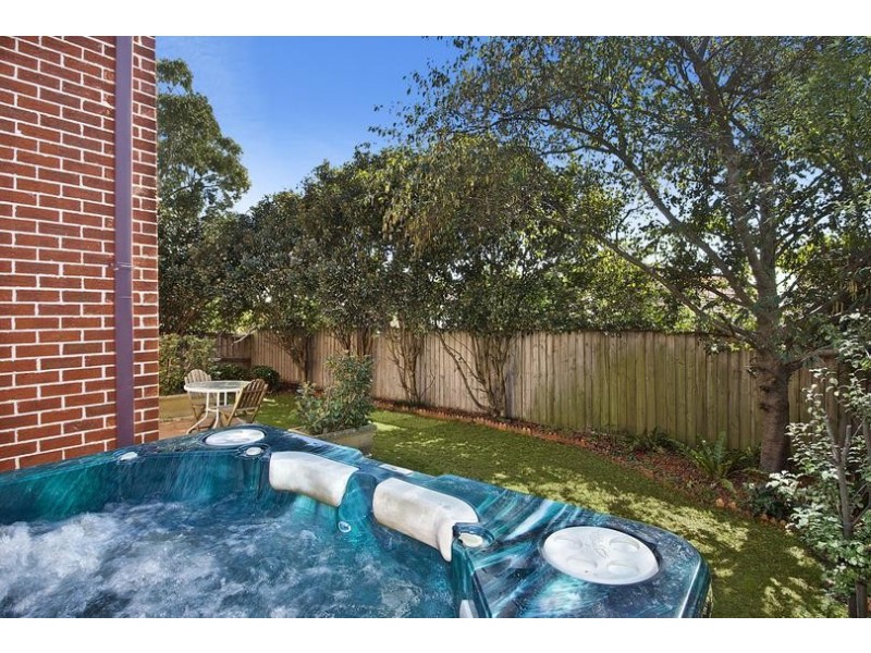 8 Friendship Avenue, Kellyville NSW 2155