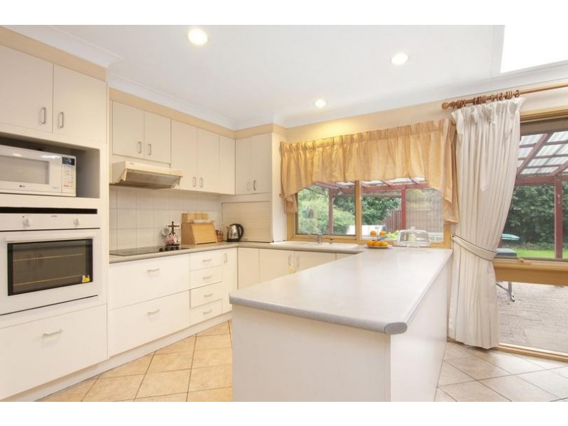 24 Aruma Avenue, Kellyville NSW 2155