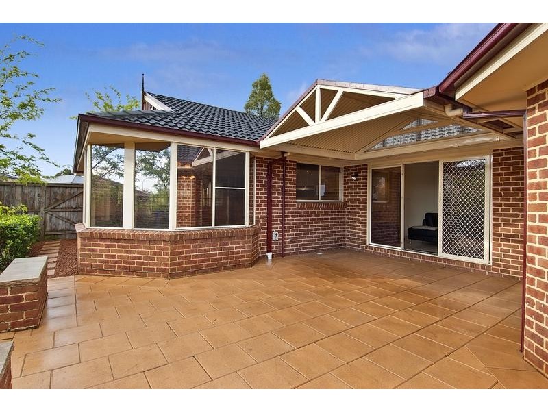 15 Linford Place, Beaumont Hills NSW 2155