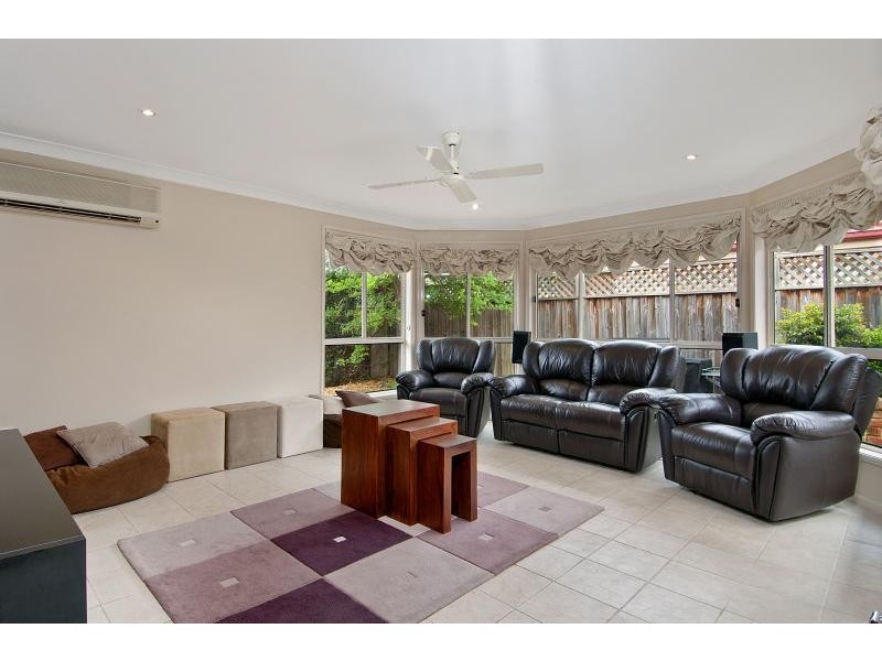 35 Lycett Avenue, Kellyville NSW 2155