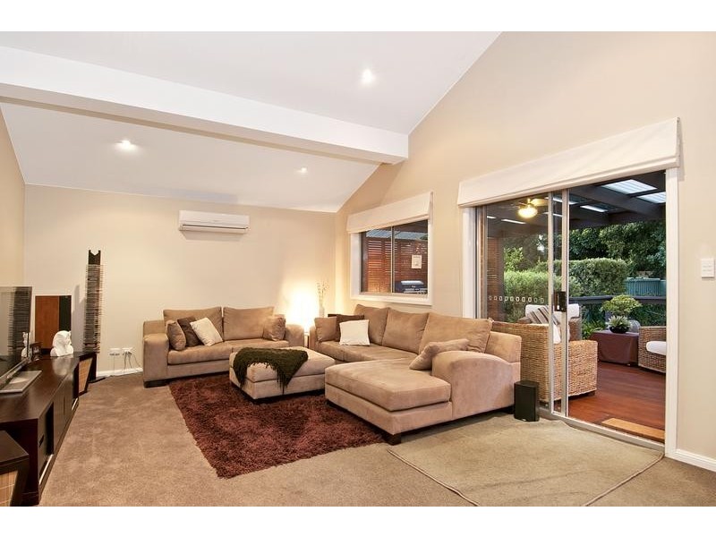 24 Tremain Avenue, Kellyville NSW 2155