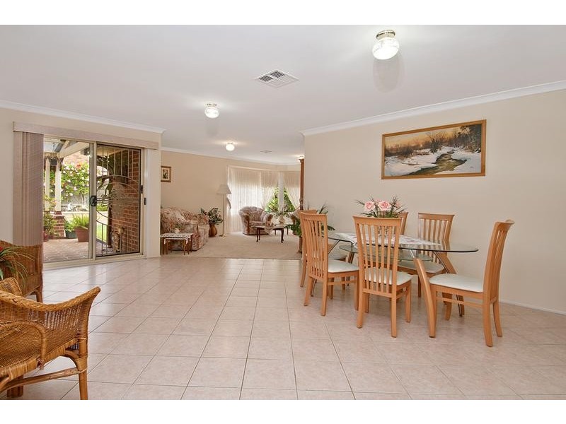 5 Cunningham Parade, Kellyville NSW 2155