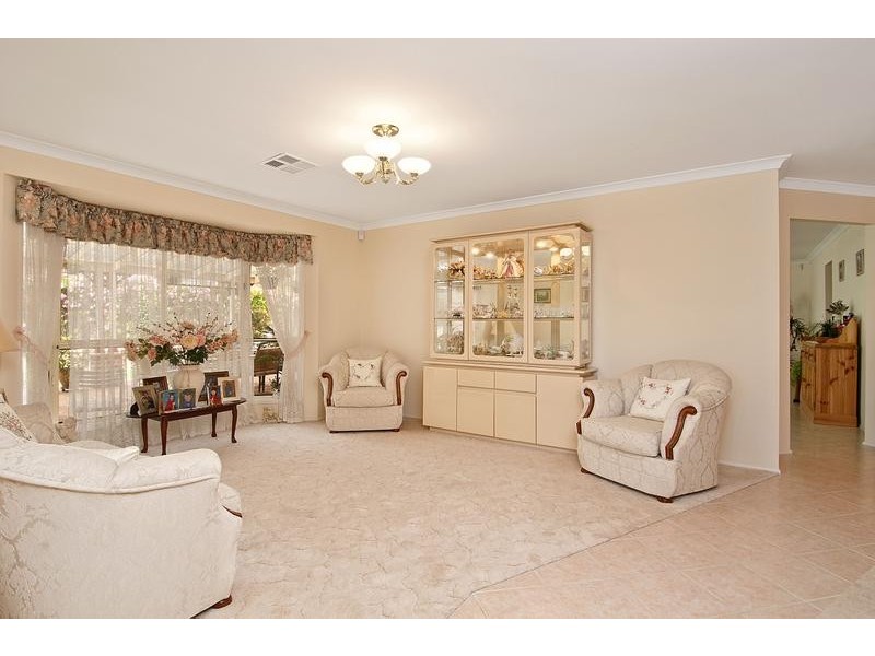 5 Cunningham Parade, Kellyville NSW 2155