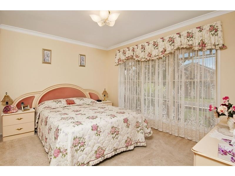 5 Cunningham Parade, Kellyville NSW 2155