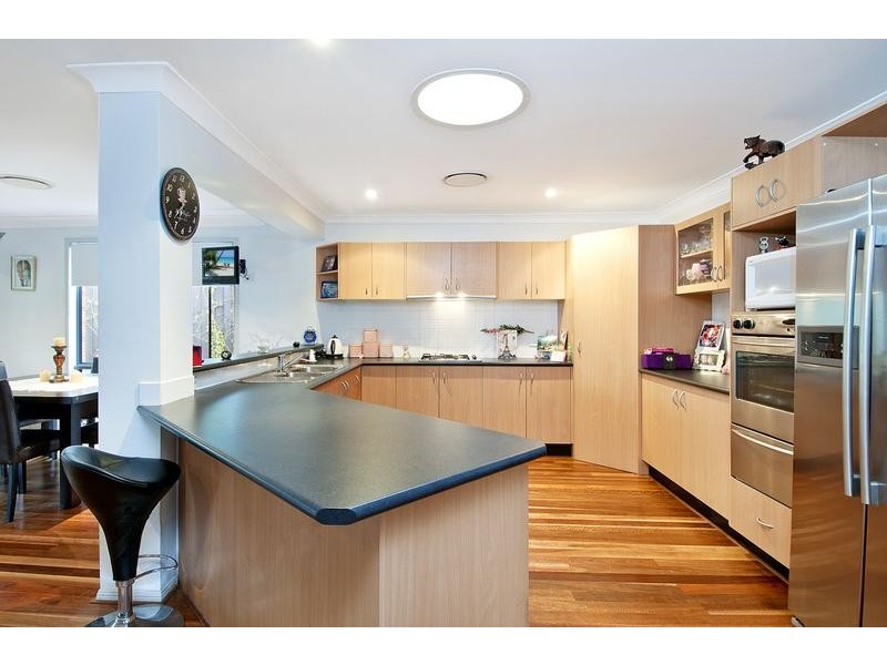 15 Vivaldi Place, Beaumont Hills NSW 2155