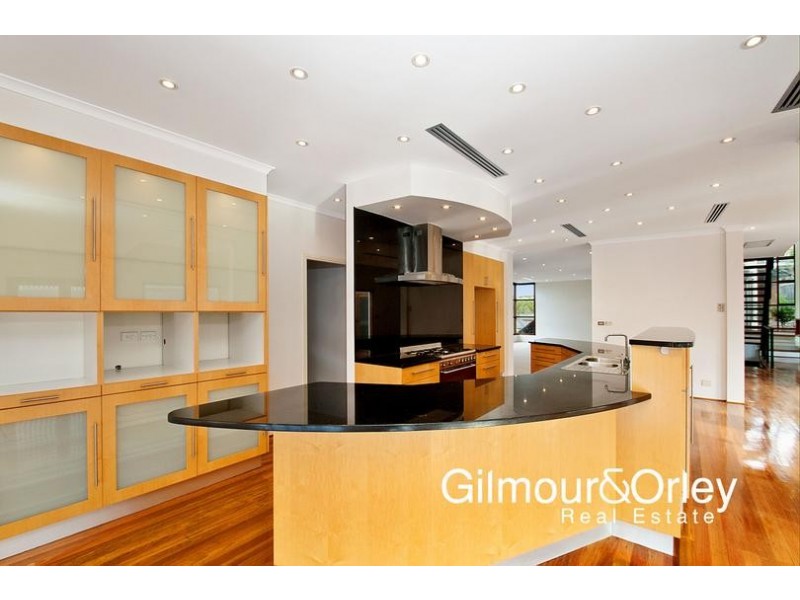 32 Strathfillan Way, Kellyville NSW 2155