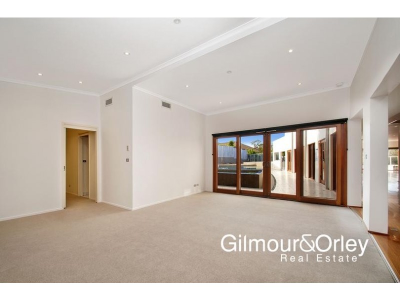 32 Strathfillan Way, Kellyville NSW 2155